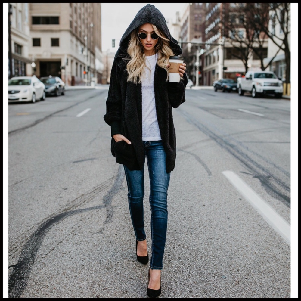 Coziest Cardi Ever - Picture 3 of 8